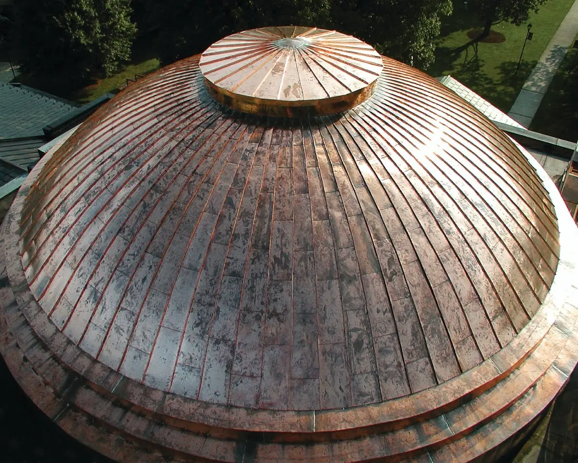 Craftsman Roofing crew installing a new roof in Sahalee